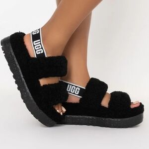 STUNNING OH FLUFFITA UGG Black Fluffy Slippers